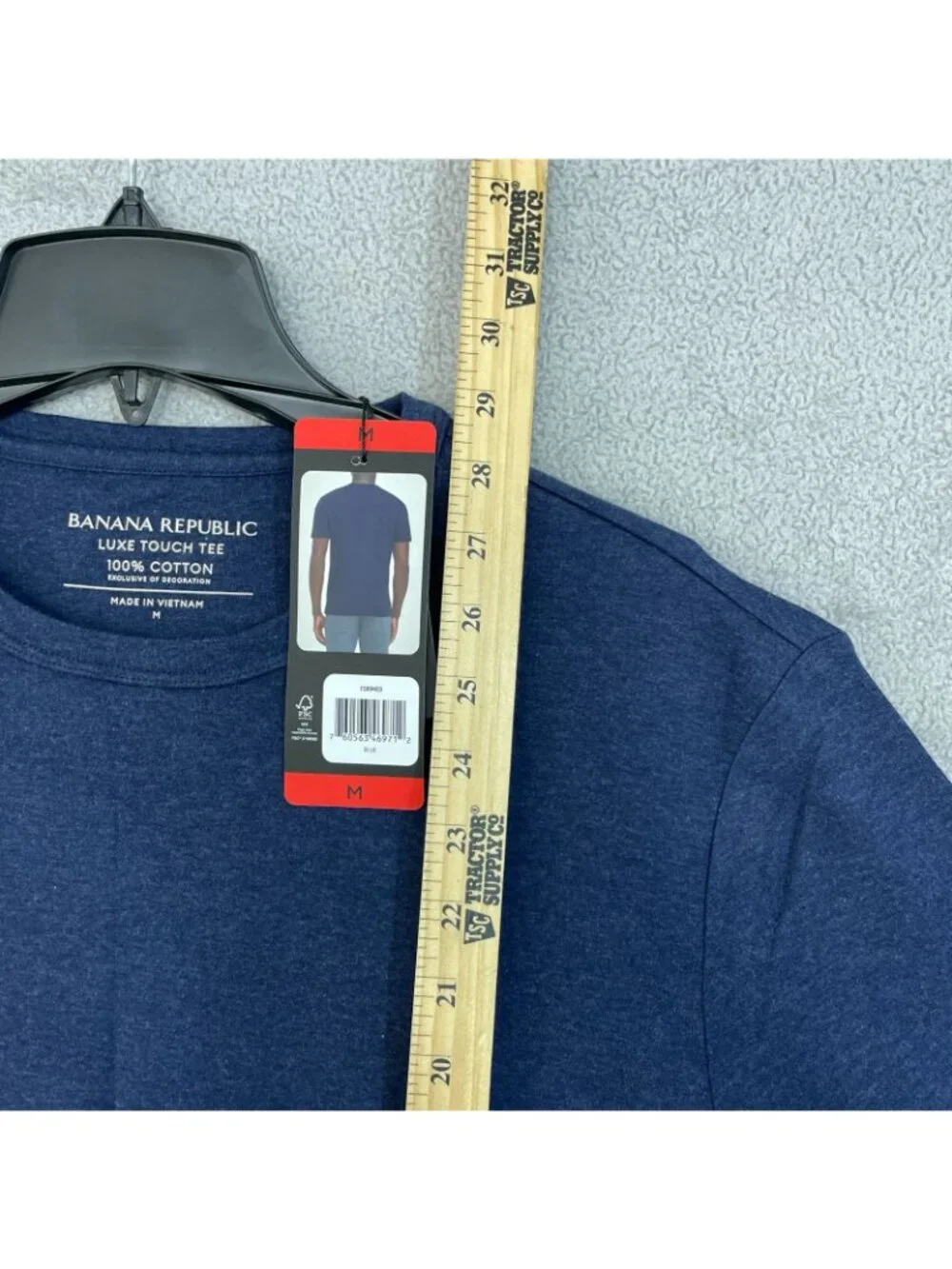 NWT Banana Republic Men's M Blue Luxe Touch Tee Short Sleeve Crewneck